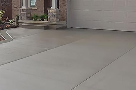 Custom poured concrete patios and walkways in Bloomington, Normal, Lake Bloomington, IL